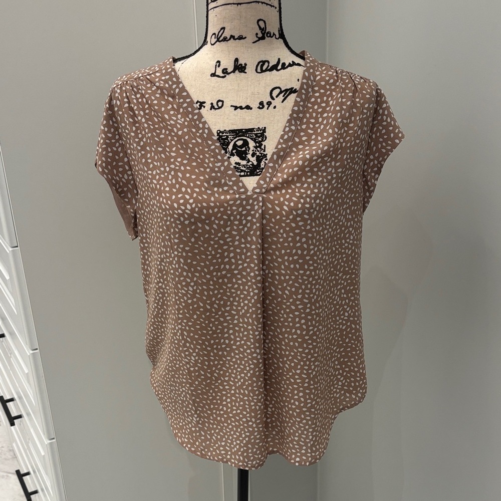 Fun 2 Fun Brown and White Speckled Blouse
